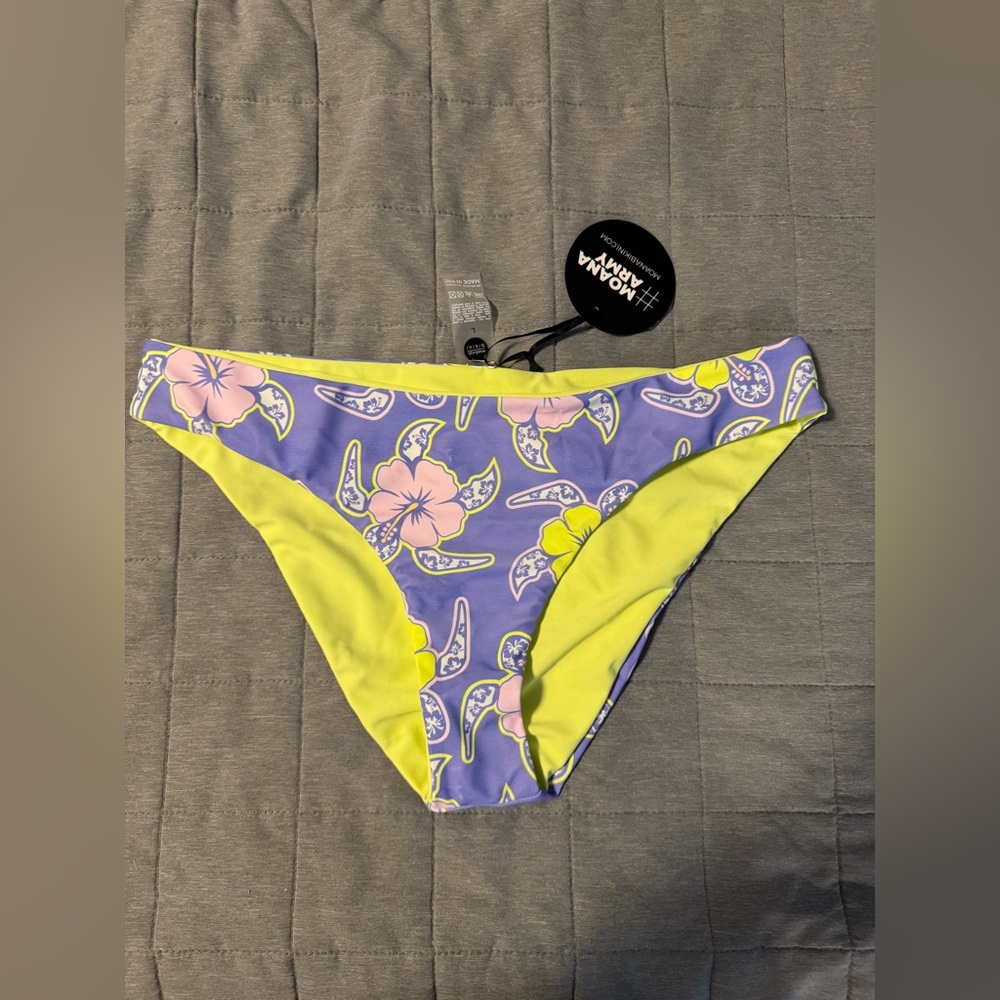 Moana Bikini - Swim Bottoms - Size L